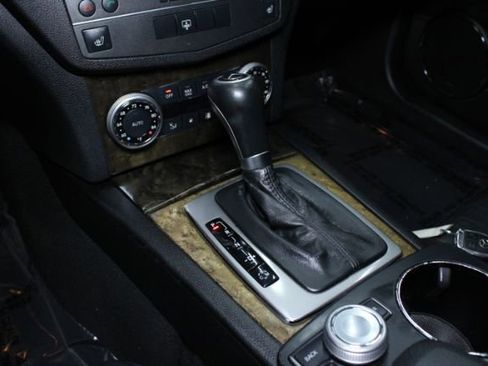 Used 2011 Mercedes-Benz C 63 AMG Sedan w/ Multimedia Pkg image 21