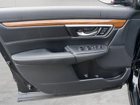 Used 2022 Honda CR-V Touring image 15