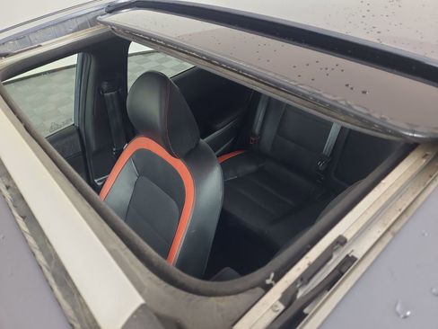 Used 2018 Kia Forte SX image 9