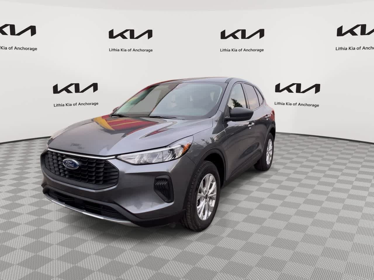Used 2025 Ford Escape Active AWD/4WD image 5