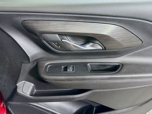 Used 2020 GMC Terrain SLT w/ Preferred Package FWD image 31