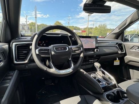 New 2026 GMC Canyon Elevation w/ Convenience Package image 17