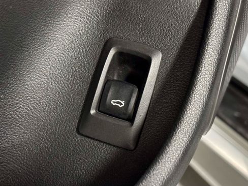 Used 2023 BMW i4 eDrive40 w/ M Sport Package RWD image 15