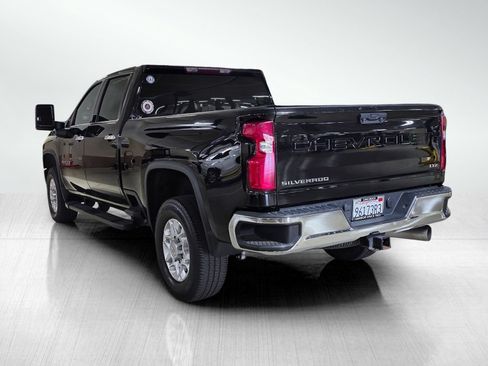 Used 2023 Chevrolet Silverado 2500 LTZ w/ Z71 Off-Road Package AWD/4WD image 5