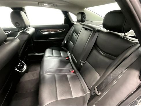 Used 2017 Cadillac XTS Luxury image 33