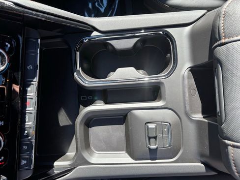 New 2026 GMC Sierra 2500 AT4 image 23