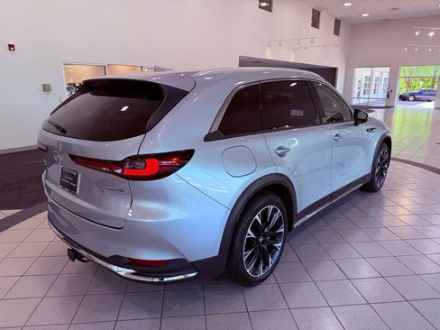 Used 2024 MAZDA CX-90 Plug-In Hybrid w/ Premium Pkg image 17
