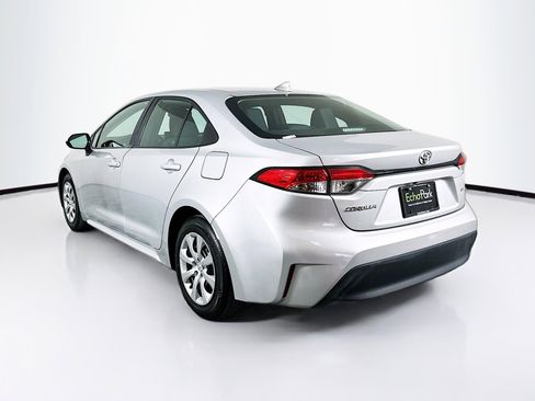 Used 2023 Toyota Corolla LE image 5