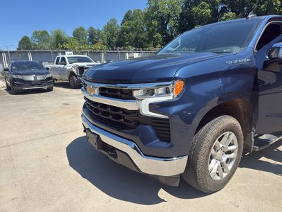 Used 2022 Chevrolet Silverado 1500 LT w/ Max Trailering Package
