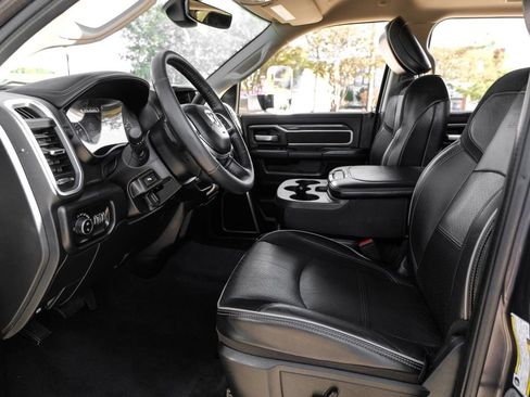 Used 2020 RAM 2500 Laramie image 4