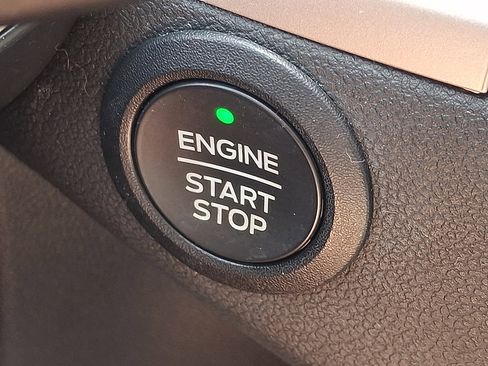 Certified 2022 Ford Escape SEL image 22