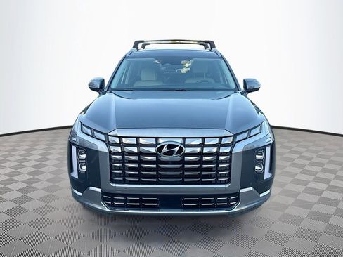 Used 2024 Hyundai Palisade Calligraphy image 2