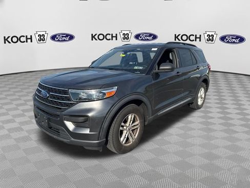 Used 2020 Ford Explorer XLT AWD/4WD image 3