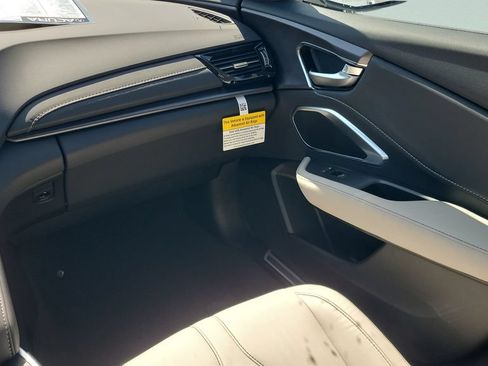 New 2026 Acura RDX SH-AWD image 13