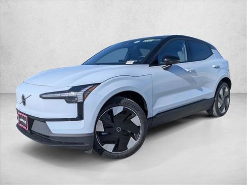 New 2026 Volvo EX30 Plus image 1