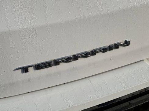 Used 2022 GMC Terrain SLE image 50