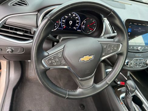 Used 2024 Chevrolet Malibu LT FWD image 19
