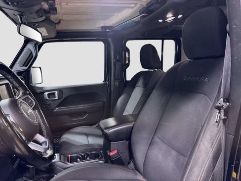 Used 2020 Jeep Wrangler Unlimited Sahara AWD/4WD image 17
