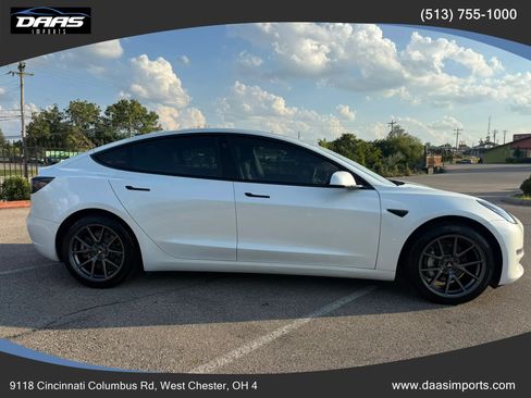 Used 2021 Tesla Model 3 Long Range AWD/4WD image 4