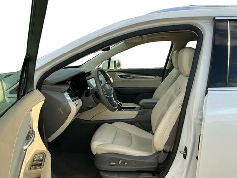 Used 2019 Cadillac XT5 Luxury image 14