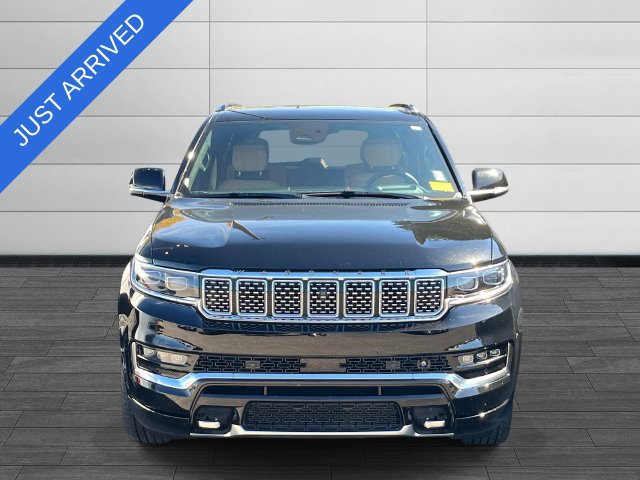 Used 2022 Jeep Grand Wagoneer Series III w/ Rear Seat Video Group 1 AWD/4WD image 6