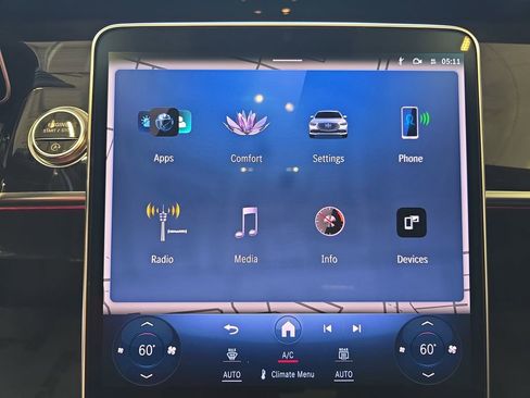 Certified 2024 Mercedes-Benz S 500 4MATIC image 24