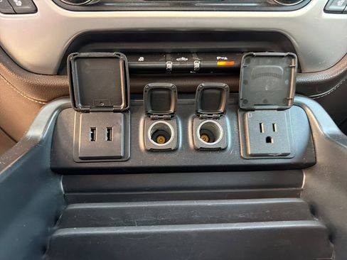 Certified 2018 GMC Sierra 1500 SLT image 33