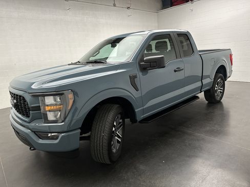 Used 2023 Ford F150 XL w/ STX Appearance Package AWD/4WD image 4