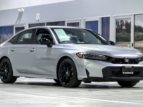 Used 2025 Honda Civic Sport image 7