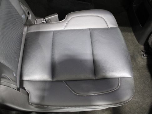 Used 2018 Chevrolet Tahoe Premier AWD/4WD image 27