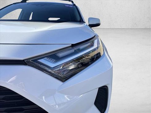 Used 2025 Toyota RAV4 XLE image 10