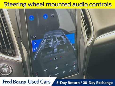 Certified 2022 Ford Edge SEL w/ Convenience Package AWD/4WD image 19