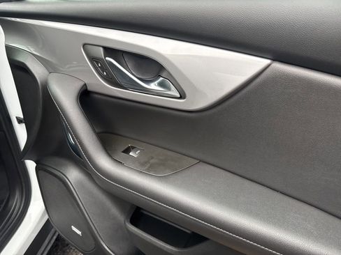 Used 2022 Chevrolet Blazer LT w/ Redline Edition image 40