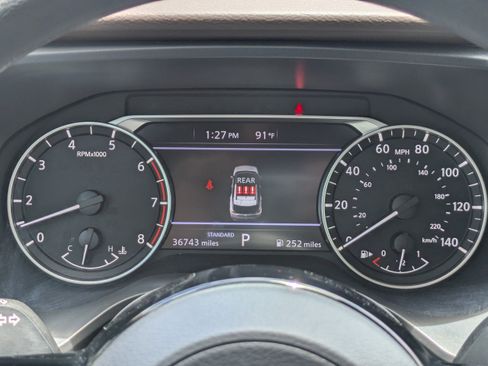 Certified 2023 Nissan Rogue SV FWD image 29