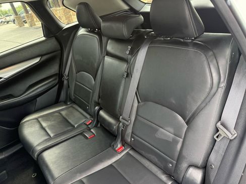 Used 2019 INFINITI QX50 Luxe FWD image 16