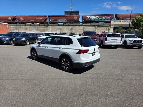 Used 2024 Volkswagen Tiguan S AWD/4WD image 3