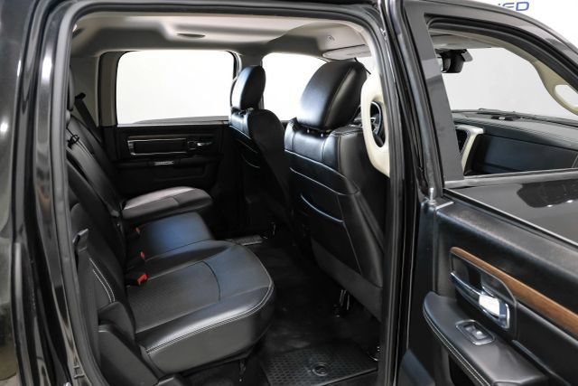 Used 2017 RAM 1500 Laramie w/ Convenience Group AWD/4WD image 34