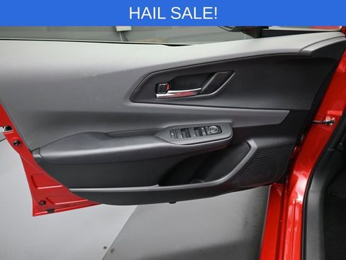 Used 2025 Toyota Prius XLE image 11