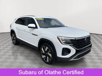 Used 2024 Volkswagen Atlas Cross Sport SE FWD video 1