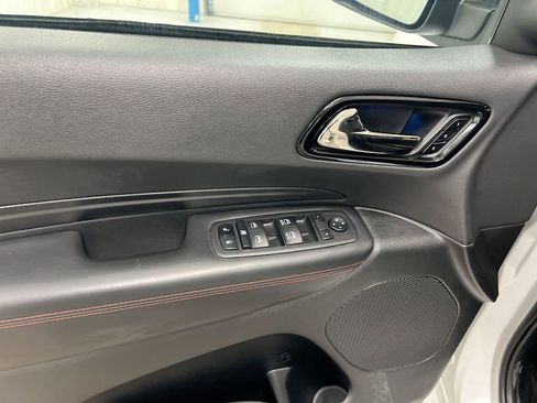 Used 2023 Dodge Durango GT image 22