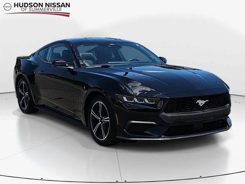 Used 2024 Ford Mustang Premium RWD image 1