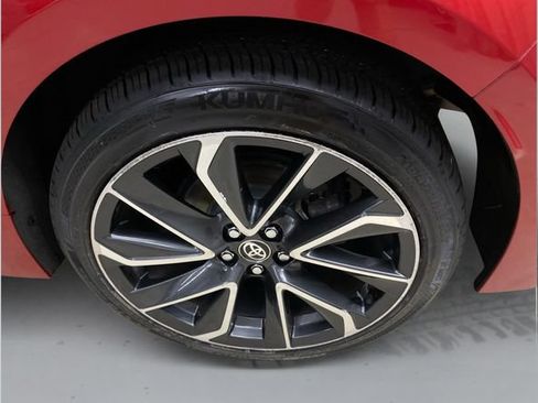 Used 2020 Toyota Corolla SE FWD image 18