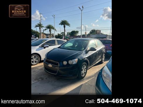 Used 2013 Chevrolet Sonic LT FWD image 1