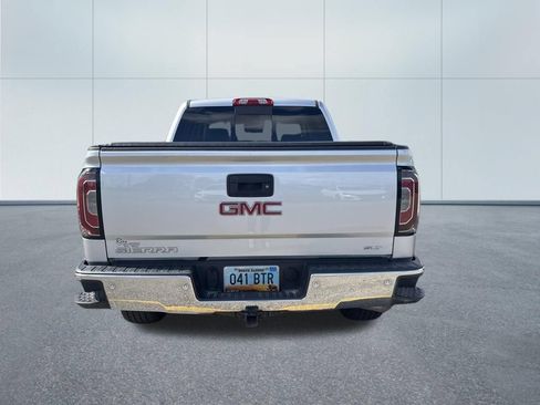 Used 2018 GMC Sierra 1500 SLT w/ SLT Premium Package AWD/4WD image 18