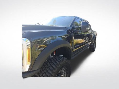 Used 2024 Ford F250 Lariat w/ Lariat Ultimate Package AWD/4WD image 1