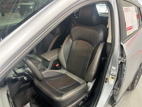 Used 2024 Subaru Crosstrek 2.5i Limited w/ Crosstrek Mirror Package image 19