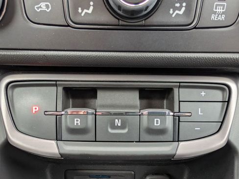 Used 2023 GMC Terrain AT4 AWD/4WD image 23