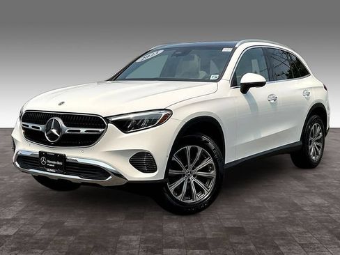 Certified 2023 Mercedes-Benz GLC 300 4MATIC image 3