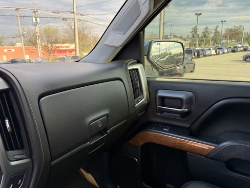 Used 2015 Chevrolet Silverado 1500 LTZ image 23