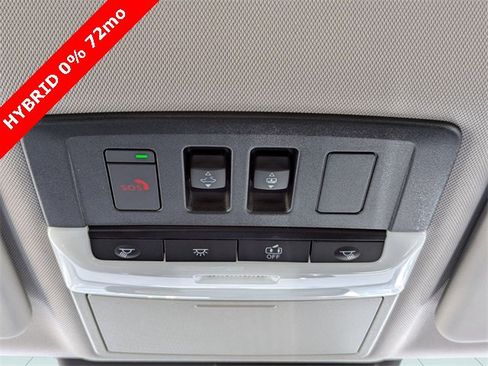 New 2025 Mitsubishi Outlander SEL image 34